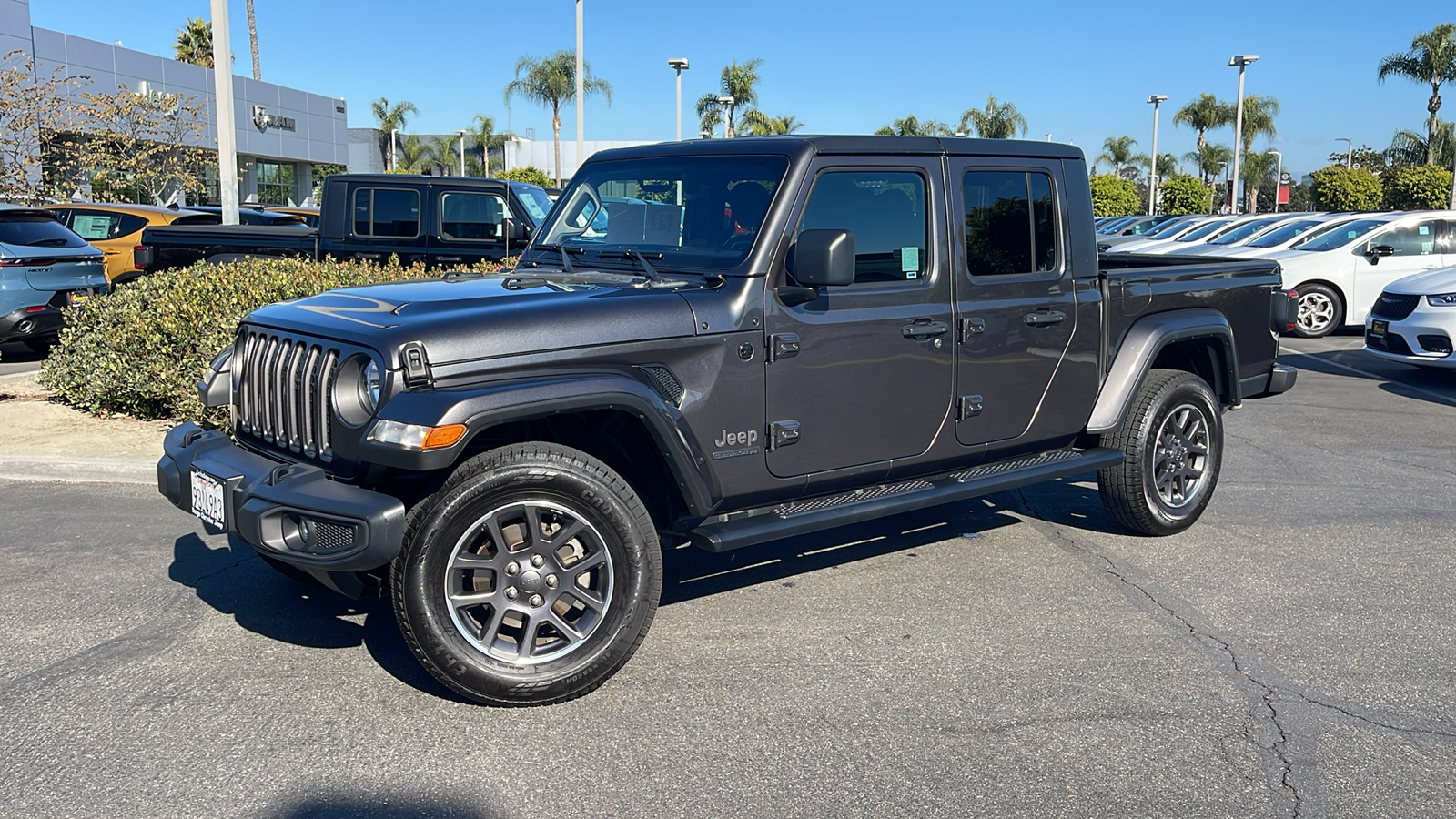 2021 Jeep Gladiator 80th Anniversary 1