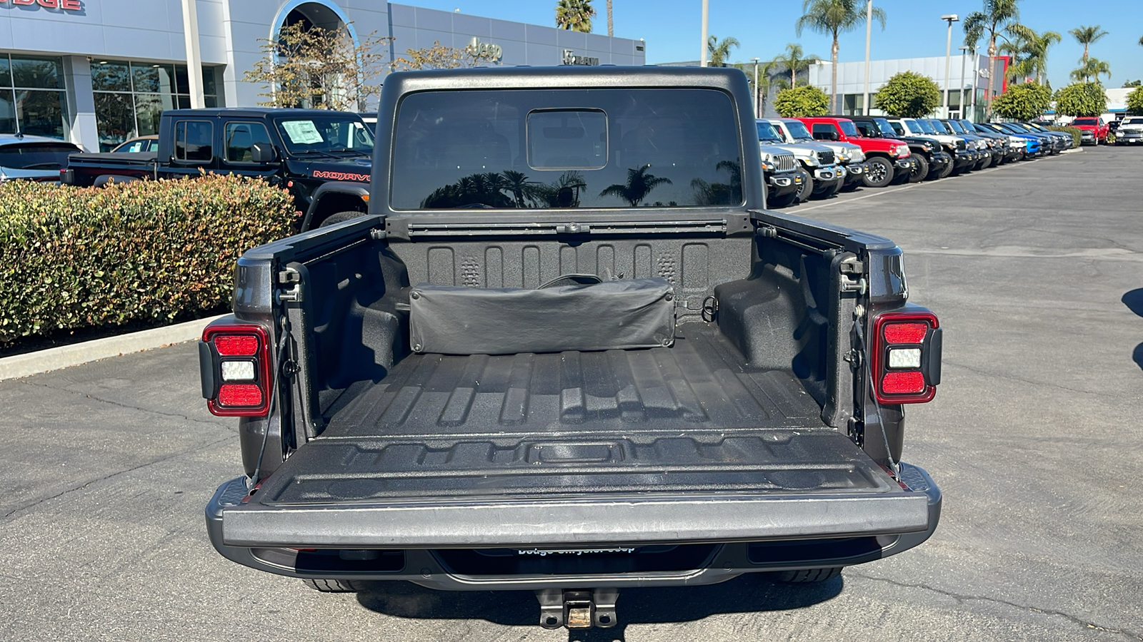 2021 Jeep Gladiator 80th Anniversary 24