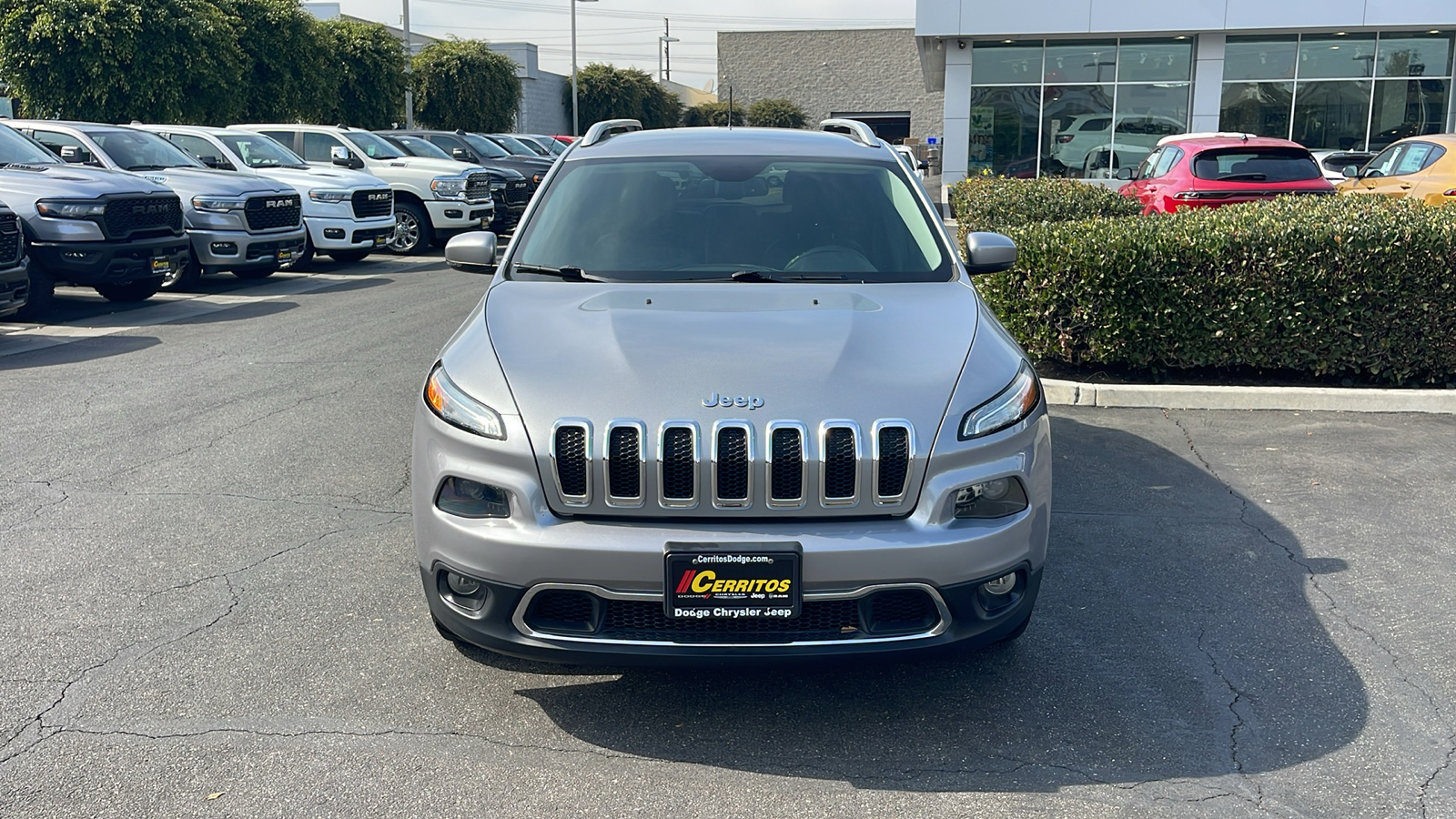 2016 Jeep Cherokee Limited 9