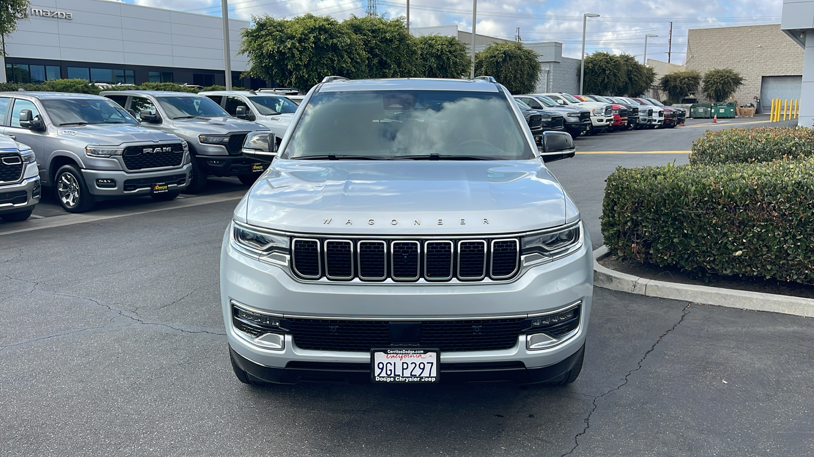 2023 Jeep Wagoneer L Base 9