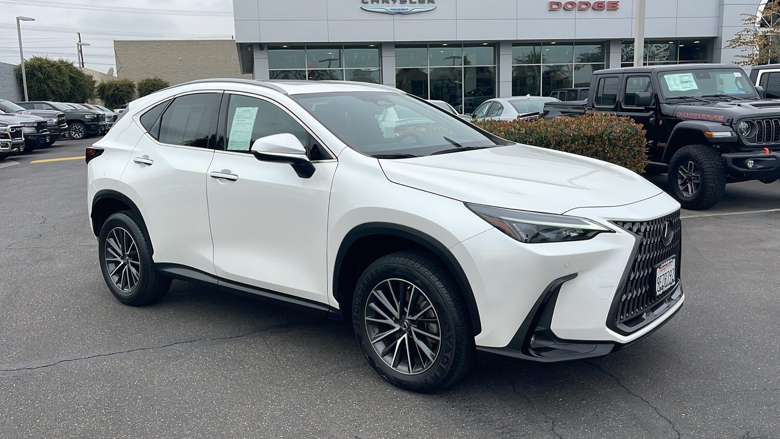 2023 Lexus NX NX 350h Premium 8