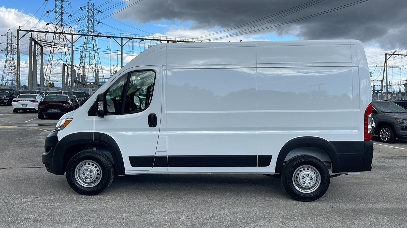 2024 Ram ProMaster Cargo Van Tradesman 3