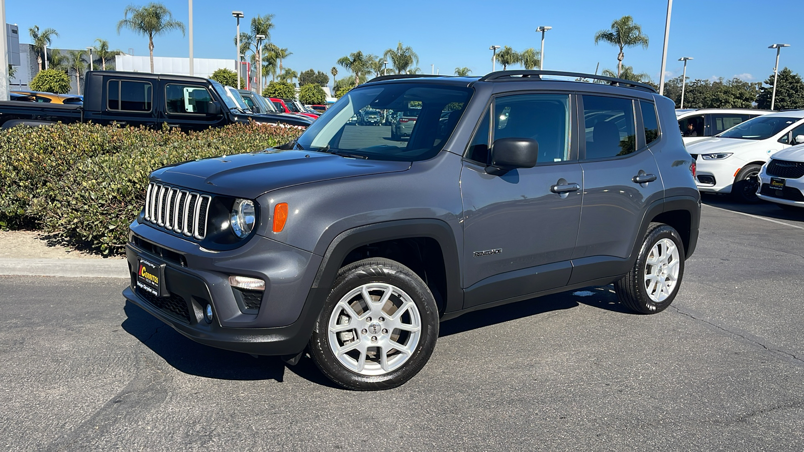 2022 Jeep Renegade Latitude 1