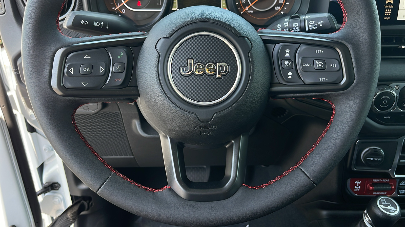 2024 Jeep Wrangler Rubicon 18