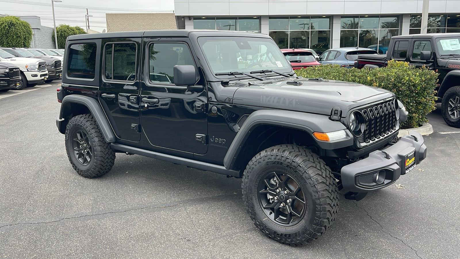 2024 Jeep Wrangler Willys 8