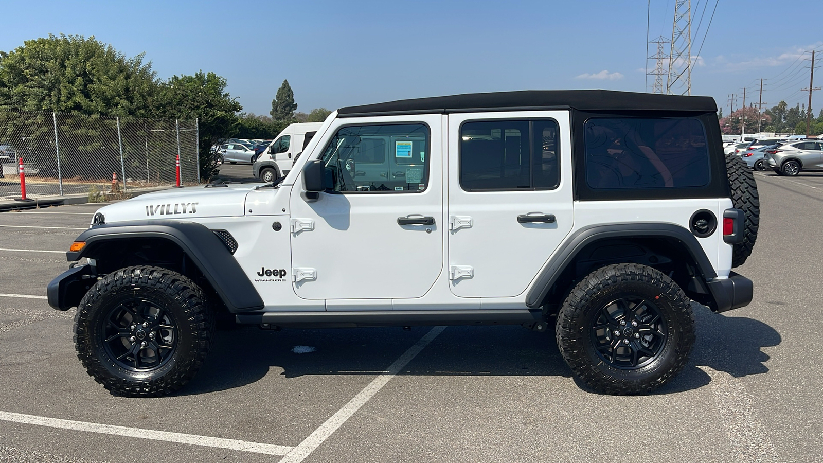 2024 Jeep Wrangler Willys 3