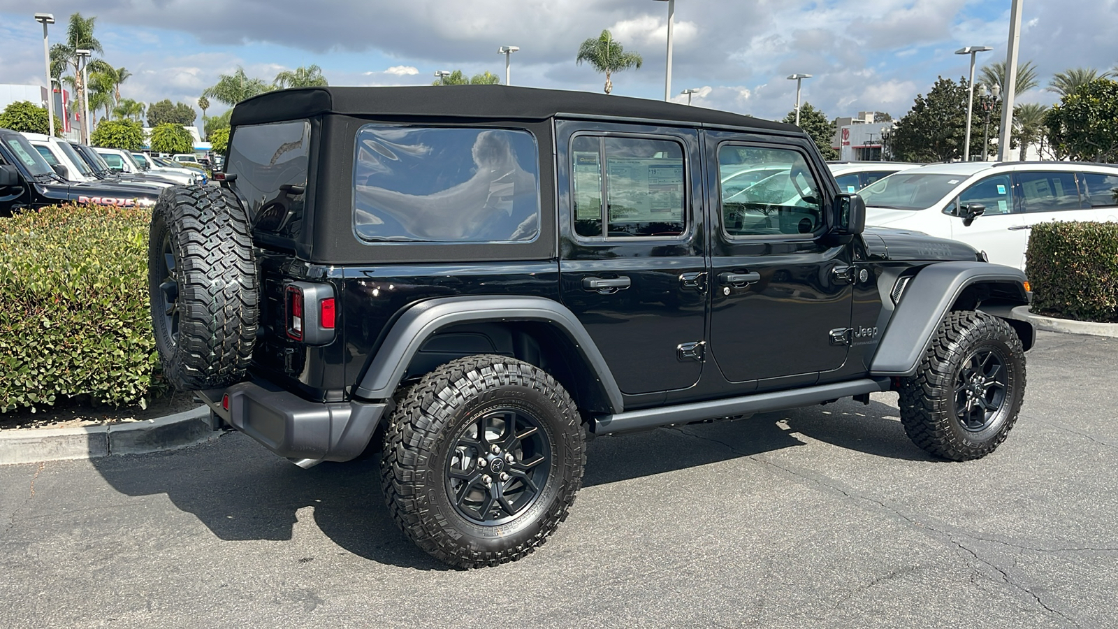 2024 Jeep Wrangler Willys 6