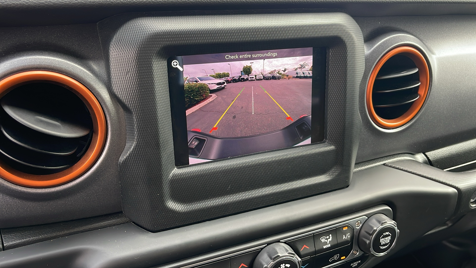 2021 Jeep Gladiator Mojave 15