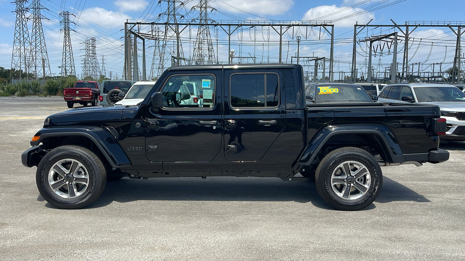 2024 Jeep Gladiator Sport S 3