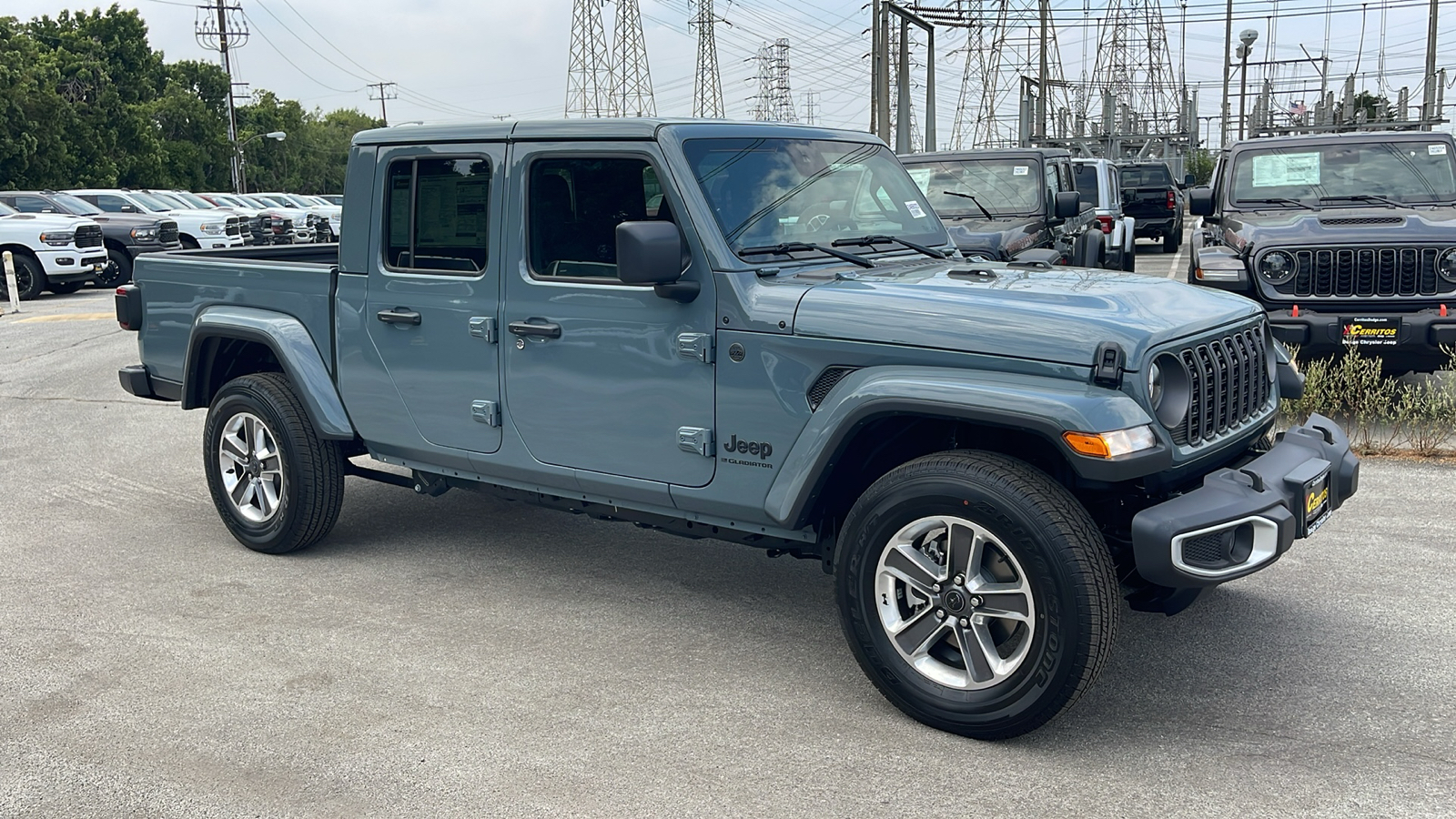 2024 Jeep Gladiator Sport S 8