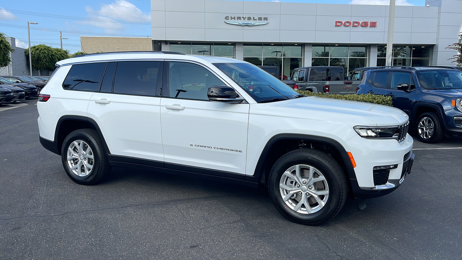 2024 Jeep Grand Cherokee L Limited 8