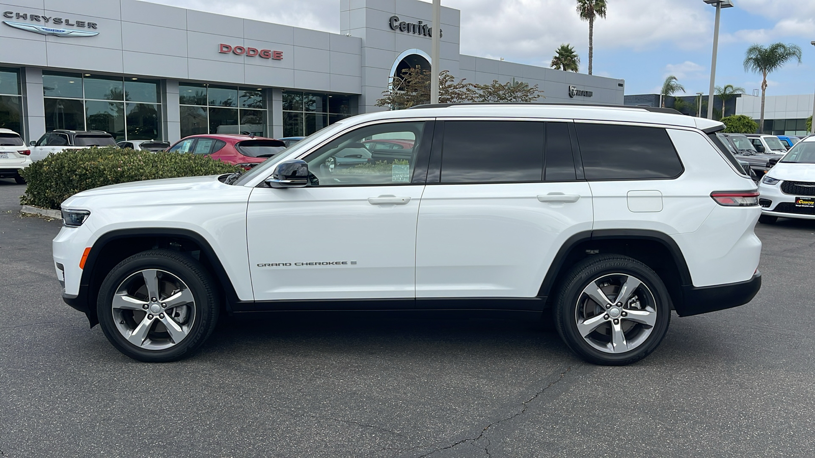 2021 Jeep Grand Cherokee L Limited 3