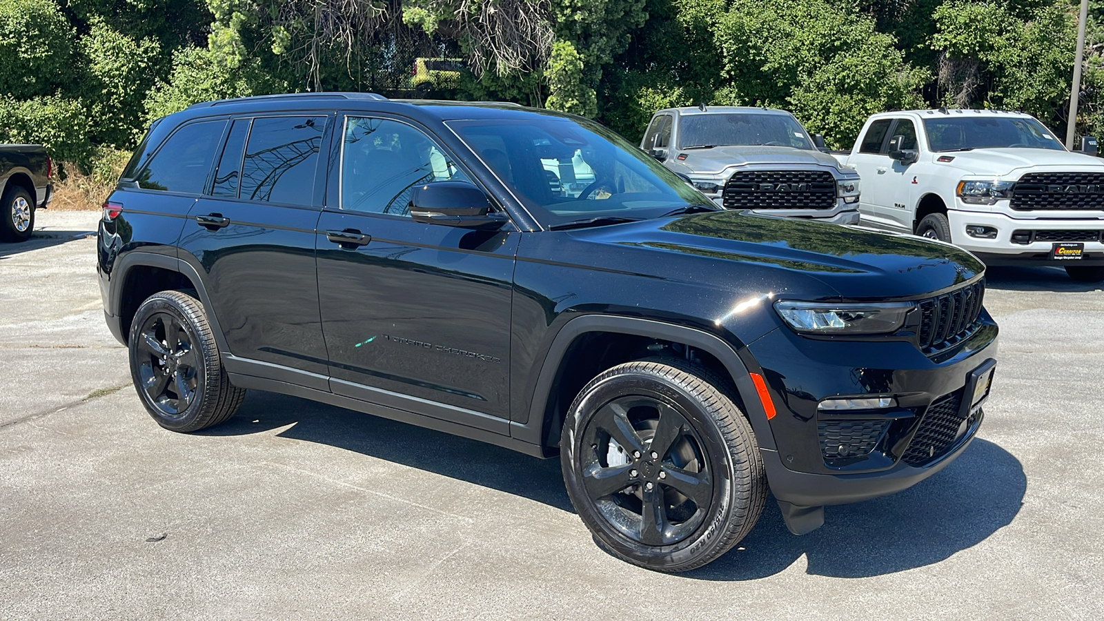 2024 Jeep Grand Cherokee Limited 8