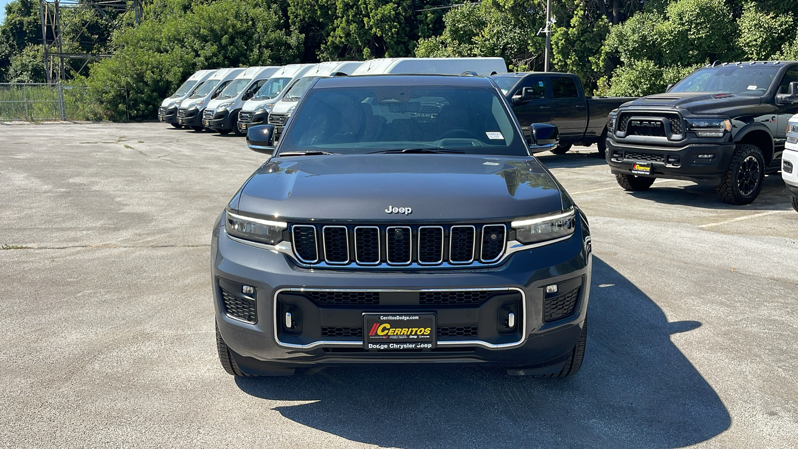 2024 Jeep Grand Cherokee Overland 9