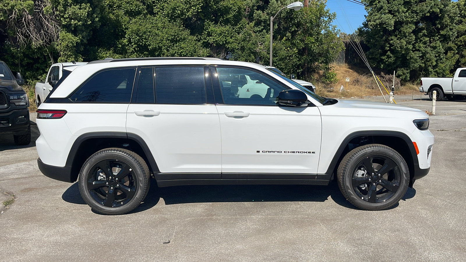 2024 Jeep Grand Cherokee Limited 7