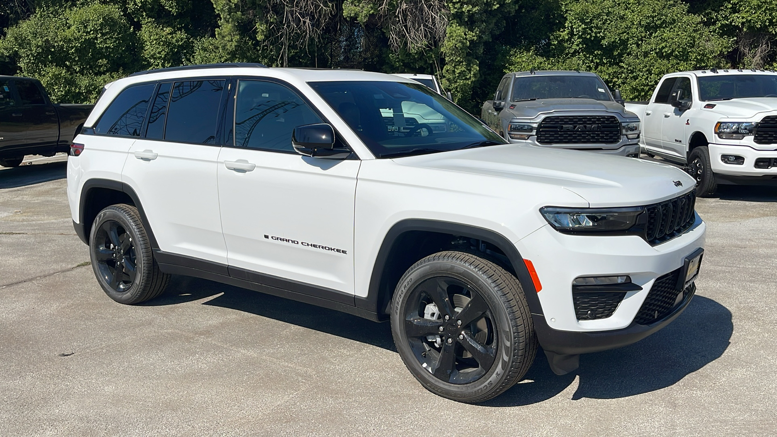 2024 Jeep Grand Cherokee Limited 8