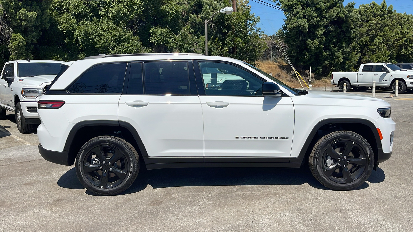 2024 Jeep Grand Cherokee Limited 7