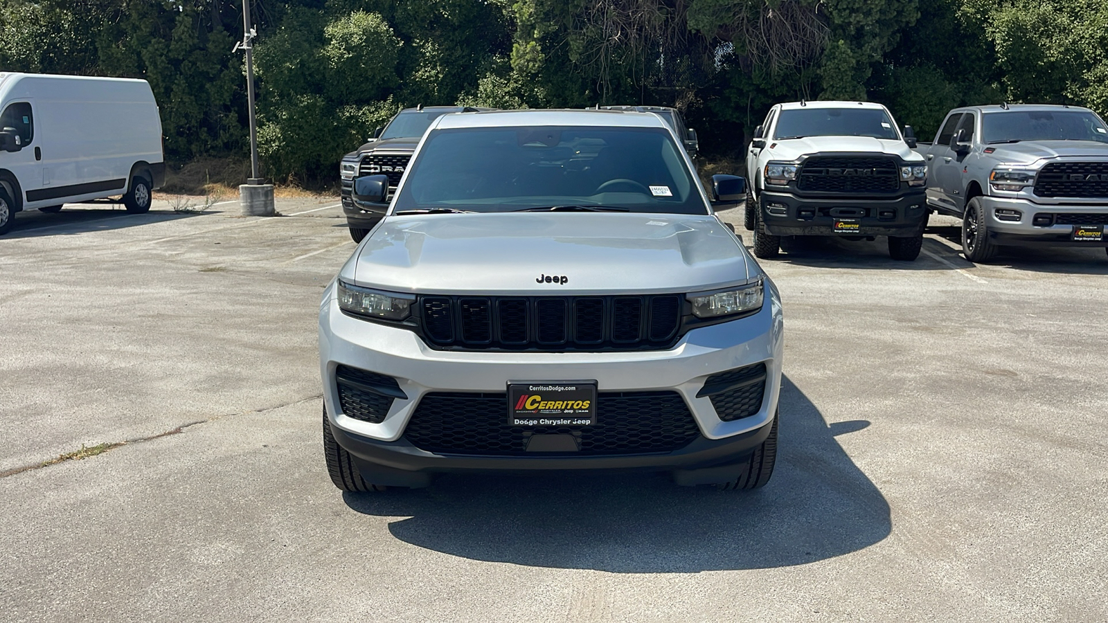 2024 Jeep Grand Cherokee Altitude X 9