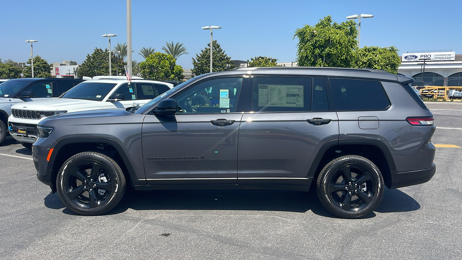 2024 Jeep Grand Cherokee L Limited 3