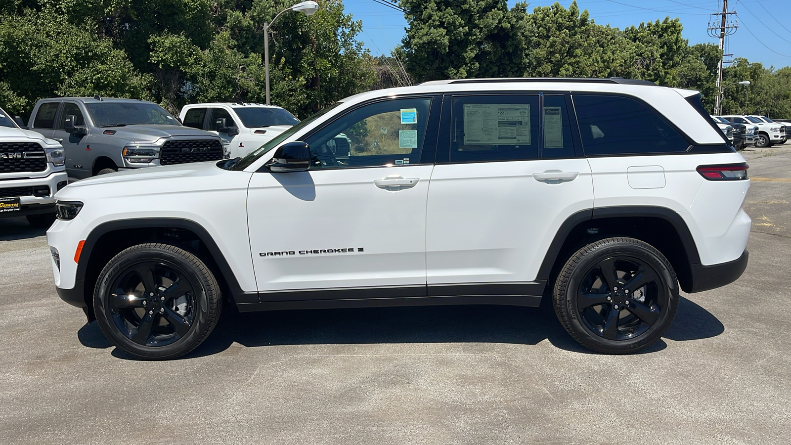 2024 Jeep Grand Cherokee Limited 3