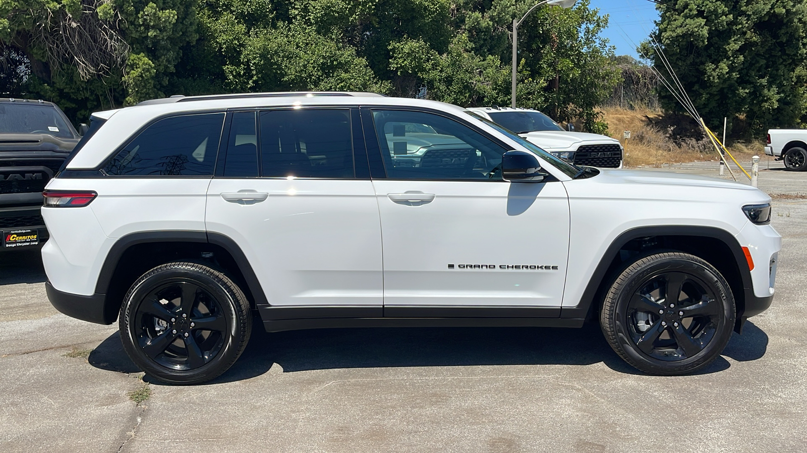 2024 Jeep Grand Cherokee Limited 7