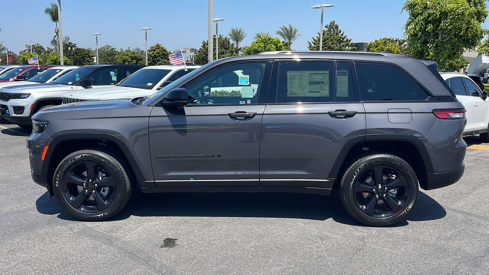 2024 Jeep Grand Cherokee Altitude X 3