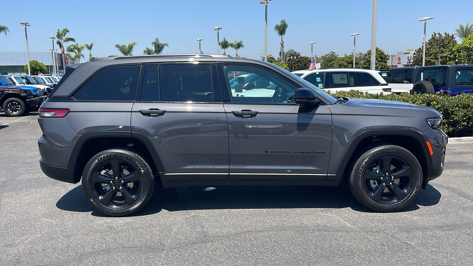 2024 Jeep Grand Cherokee Altitude X 7