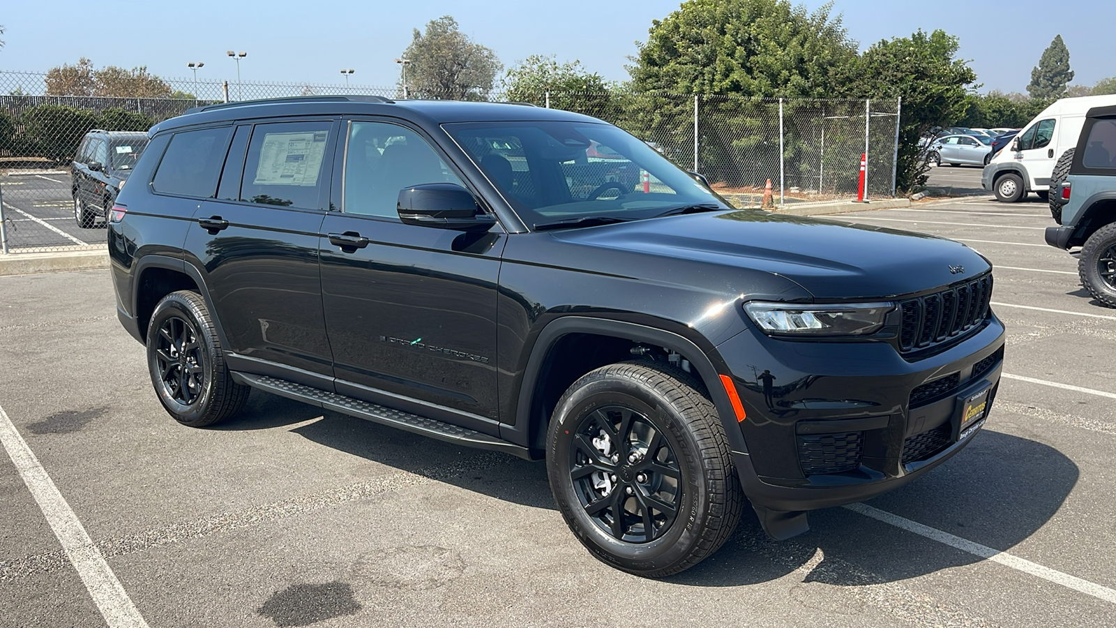 2024 Jeep Grand Cherokee L Altitude 8