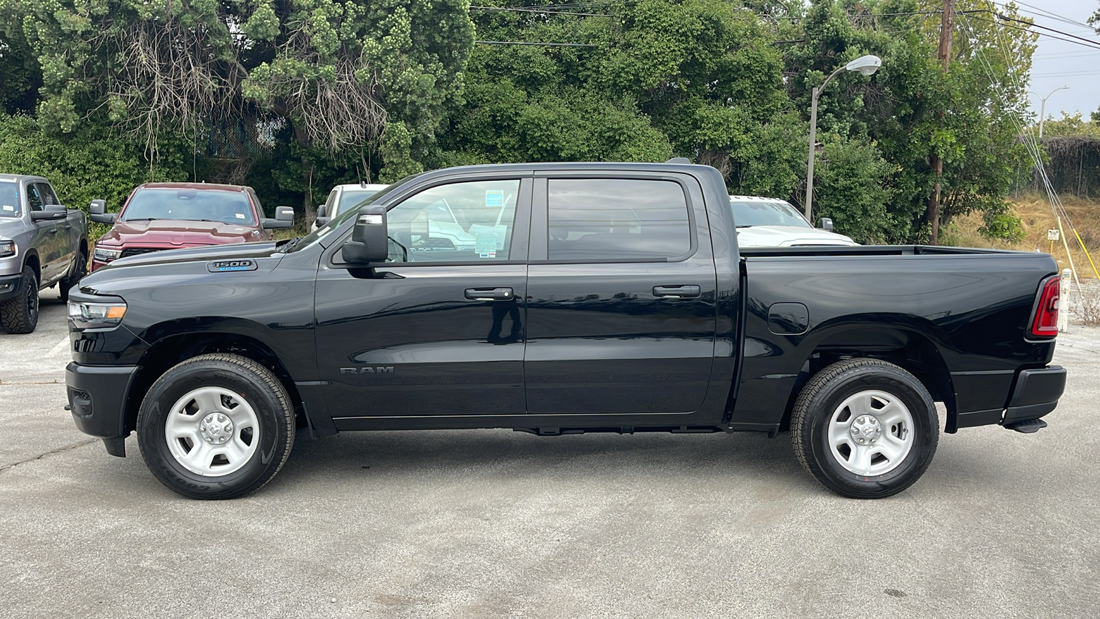 2025 Ram 1500 Tradesman 3