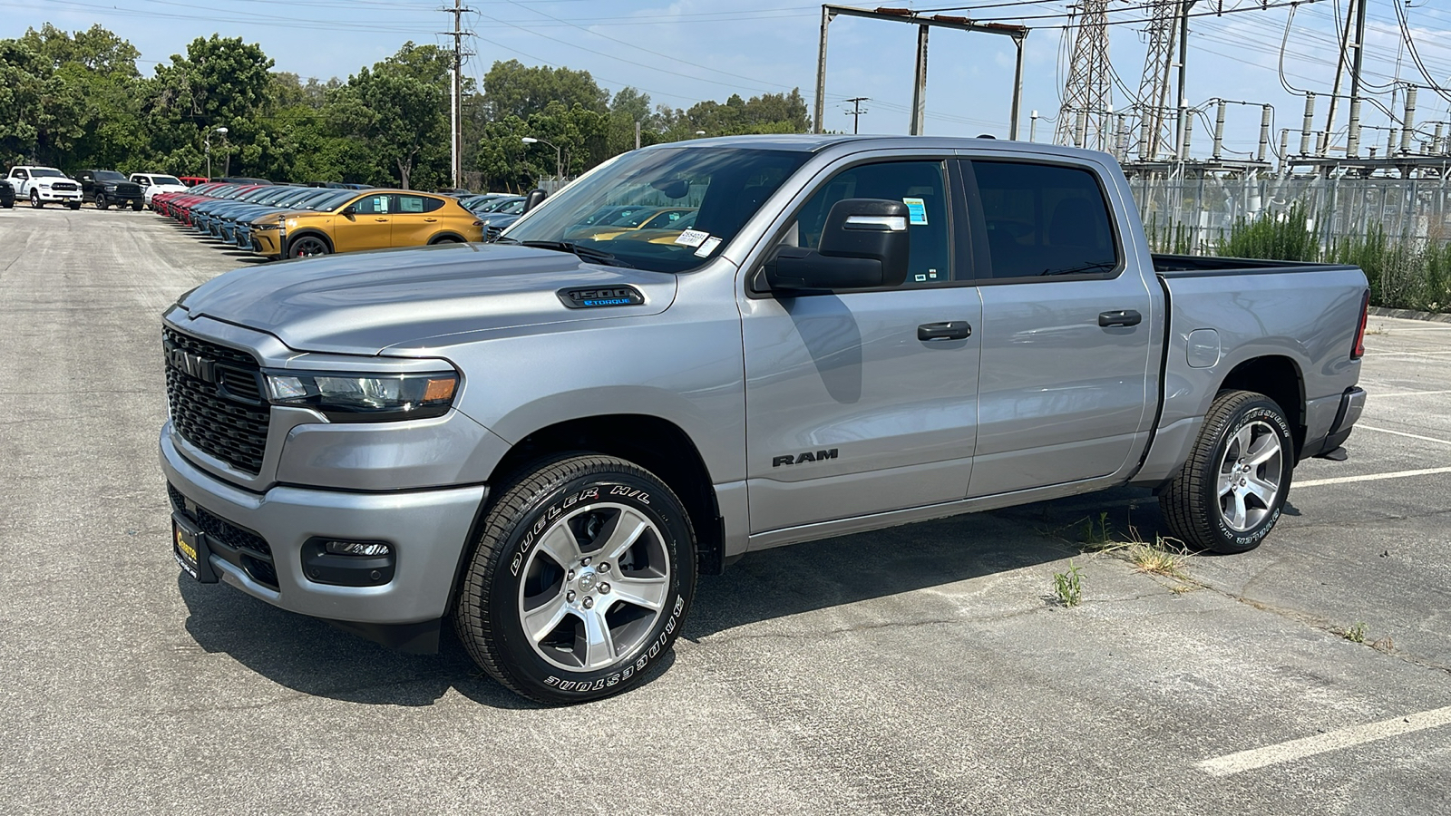 2025 Ram 1500 Tradesman 2