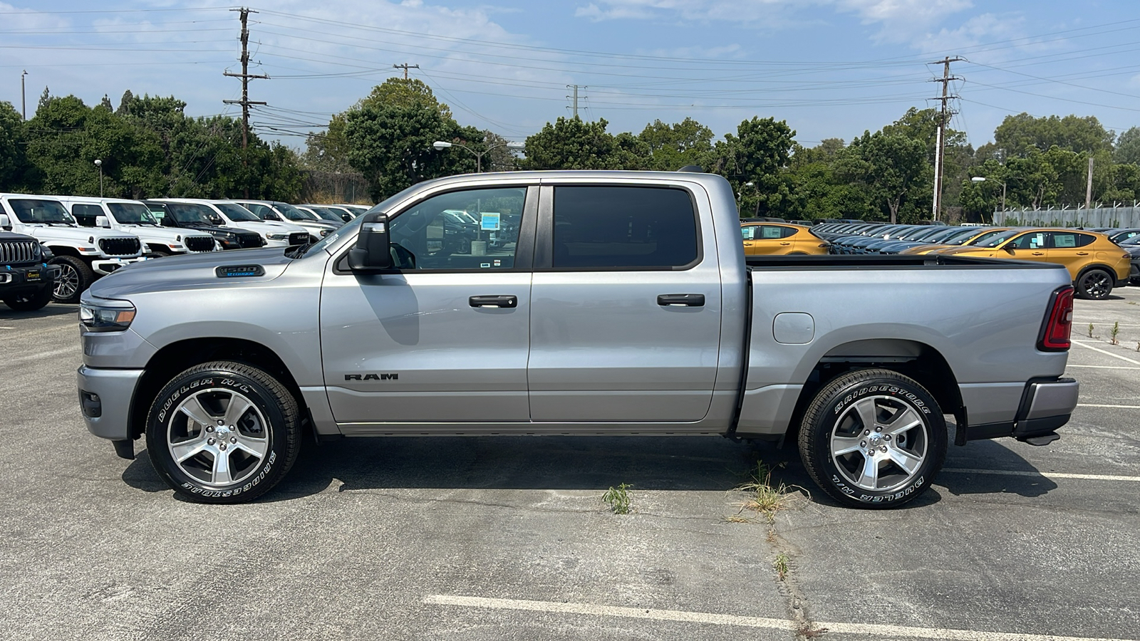 2025 Ram 1500 Tradesman 3