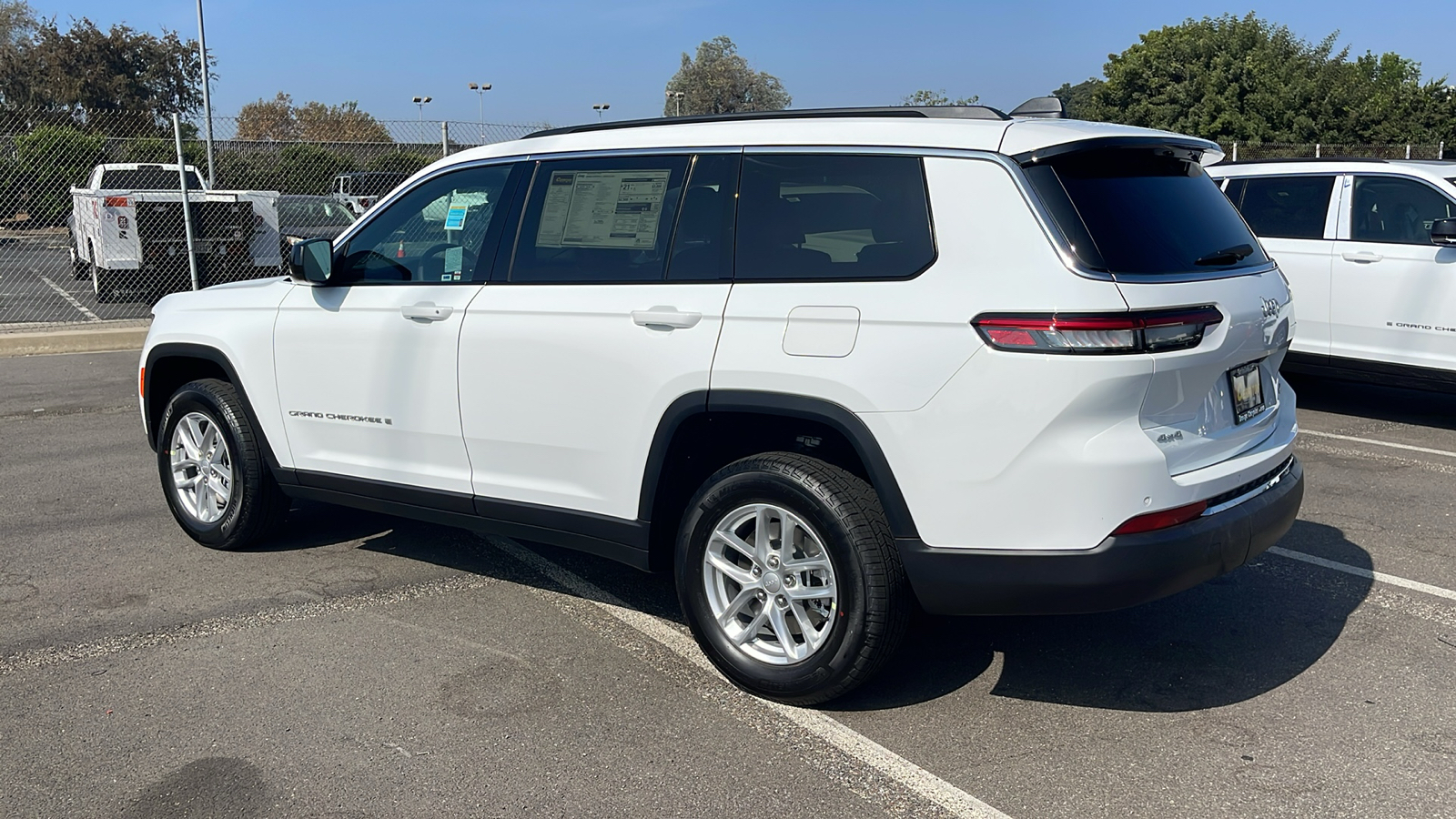 2025 Jeep Grand Cherokee L Laredo X 4