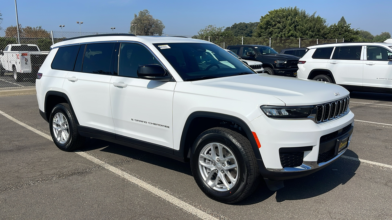 2025 Jeep Grand Cherokee L Laredo X 8