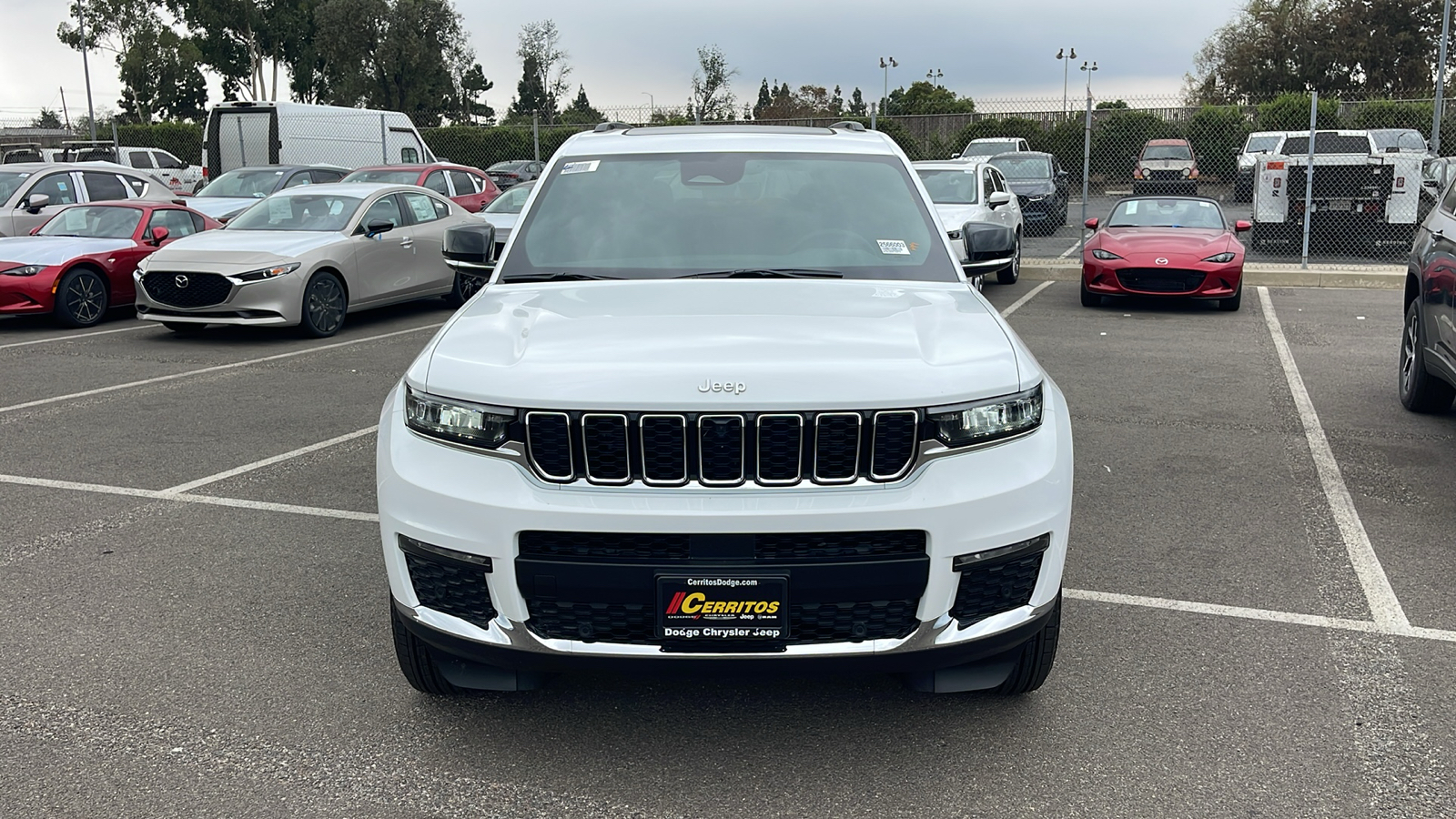 2025 Jeep Grand Cherokee L Limited 9