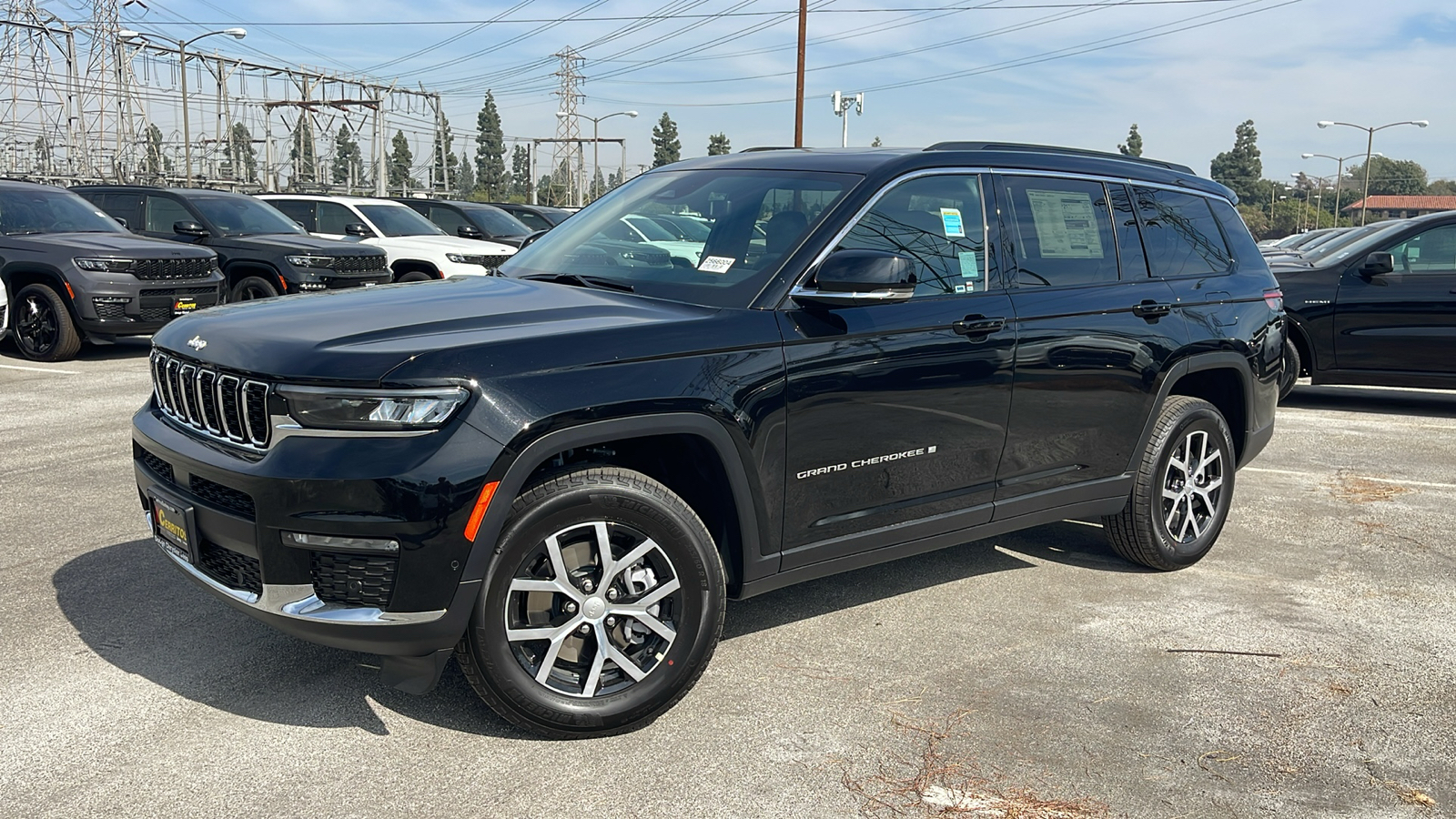 2025 Jeep Grand Cherokee L Limited 1