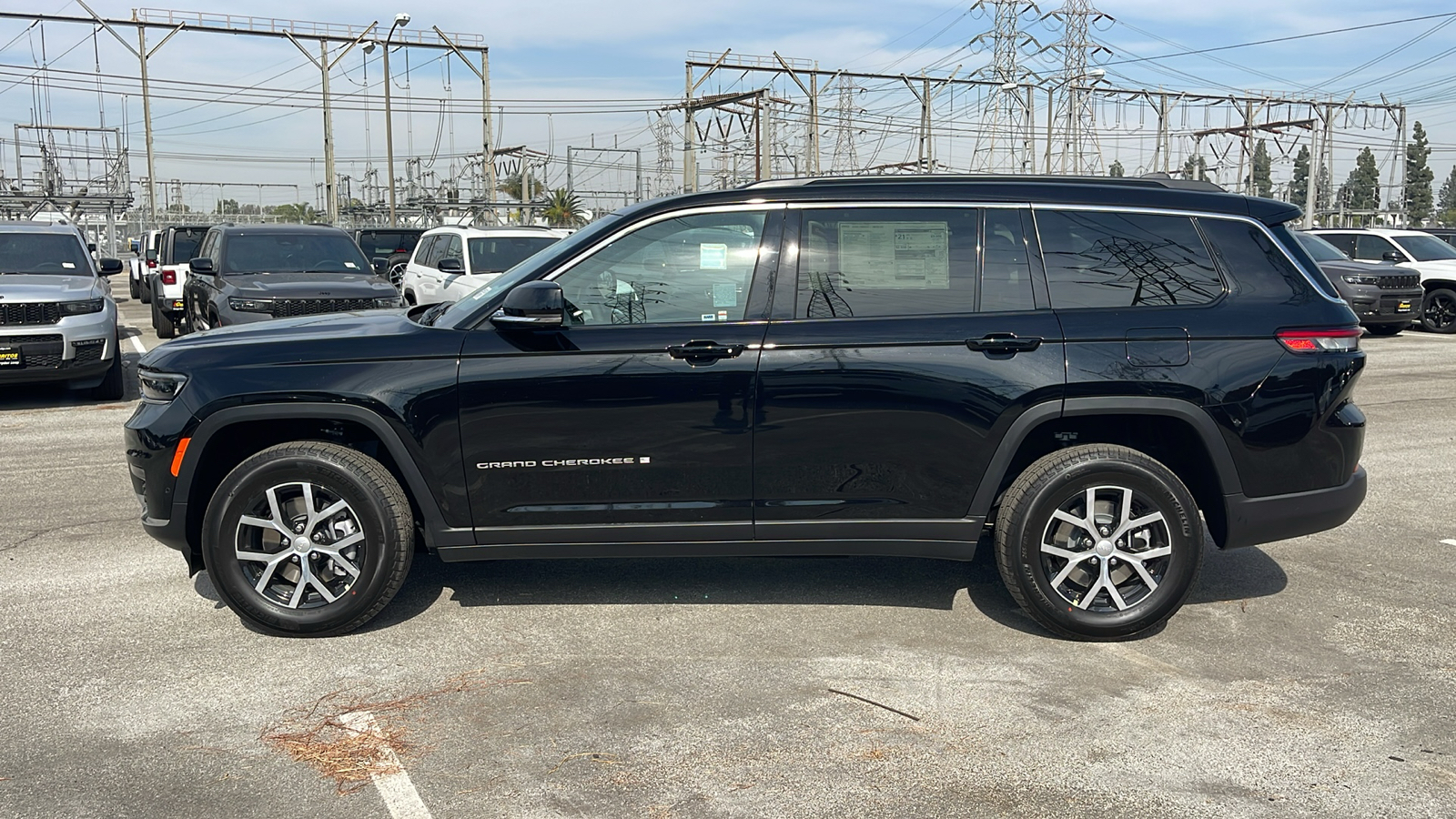 2025 Jeep Grand Cherokee L Limited 3