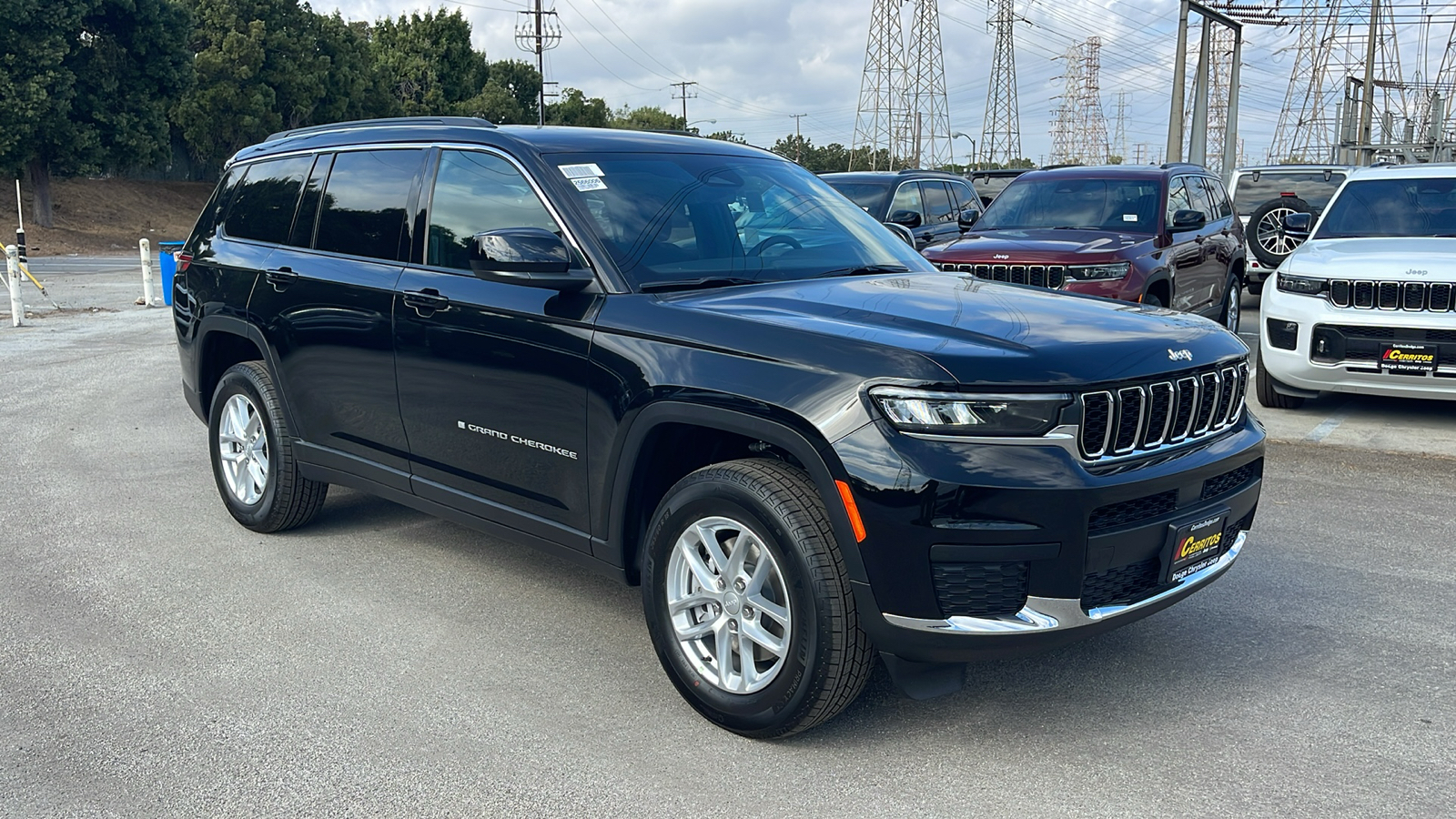 2025 Jeep Grand Cherokee L Laredo X 8