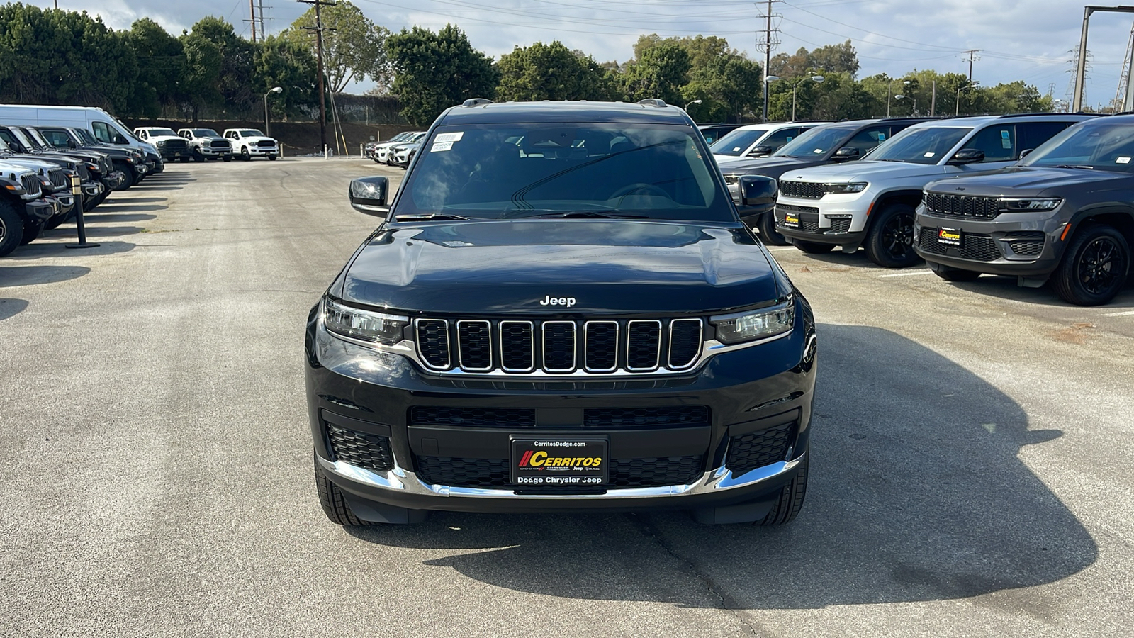 2025 Jeep Grand Cherokee L Laredo X 9