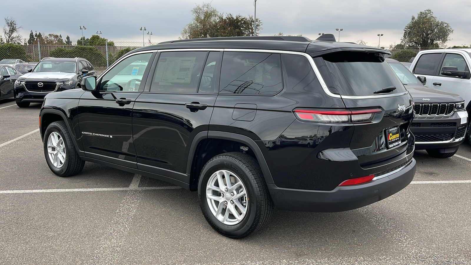 2025 Jeep Grand Cherokee L Laredo X 4