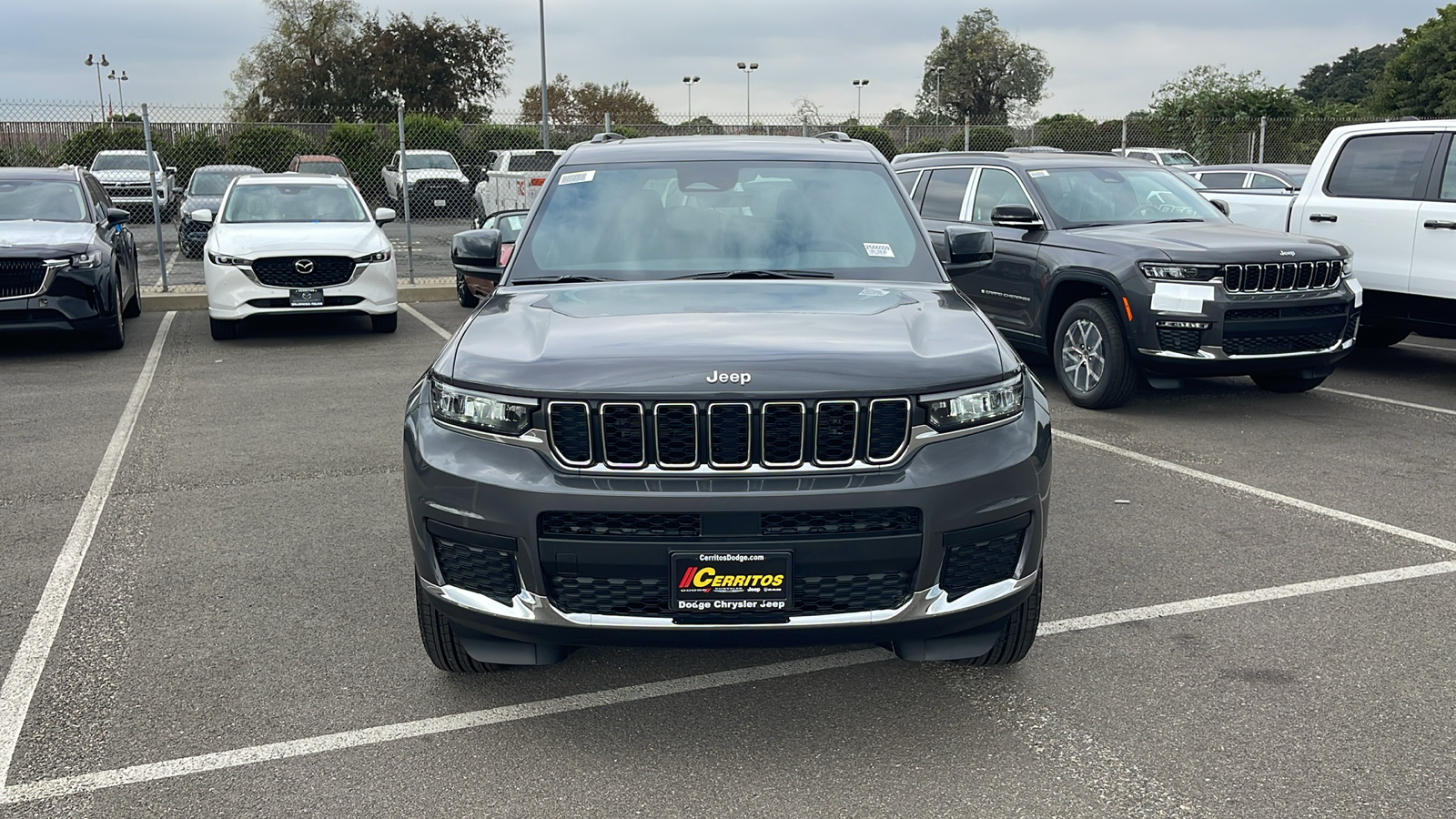 2025 Jeep Grand Cherokee L Laredo X 9