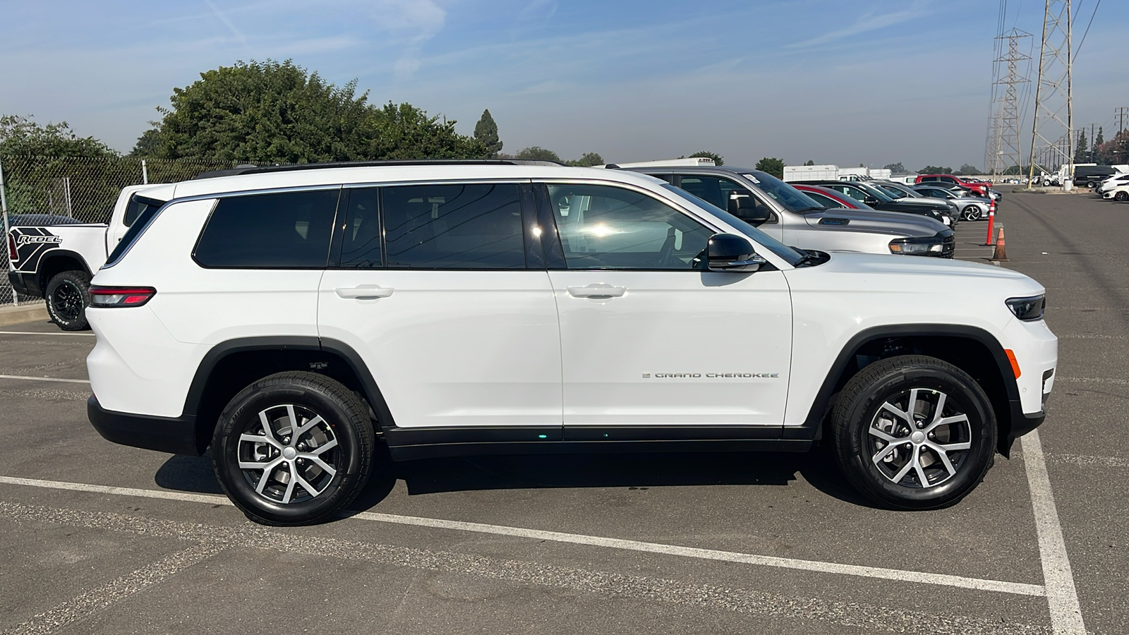 2025 Jeep Grand Cherokee L Limited 7