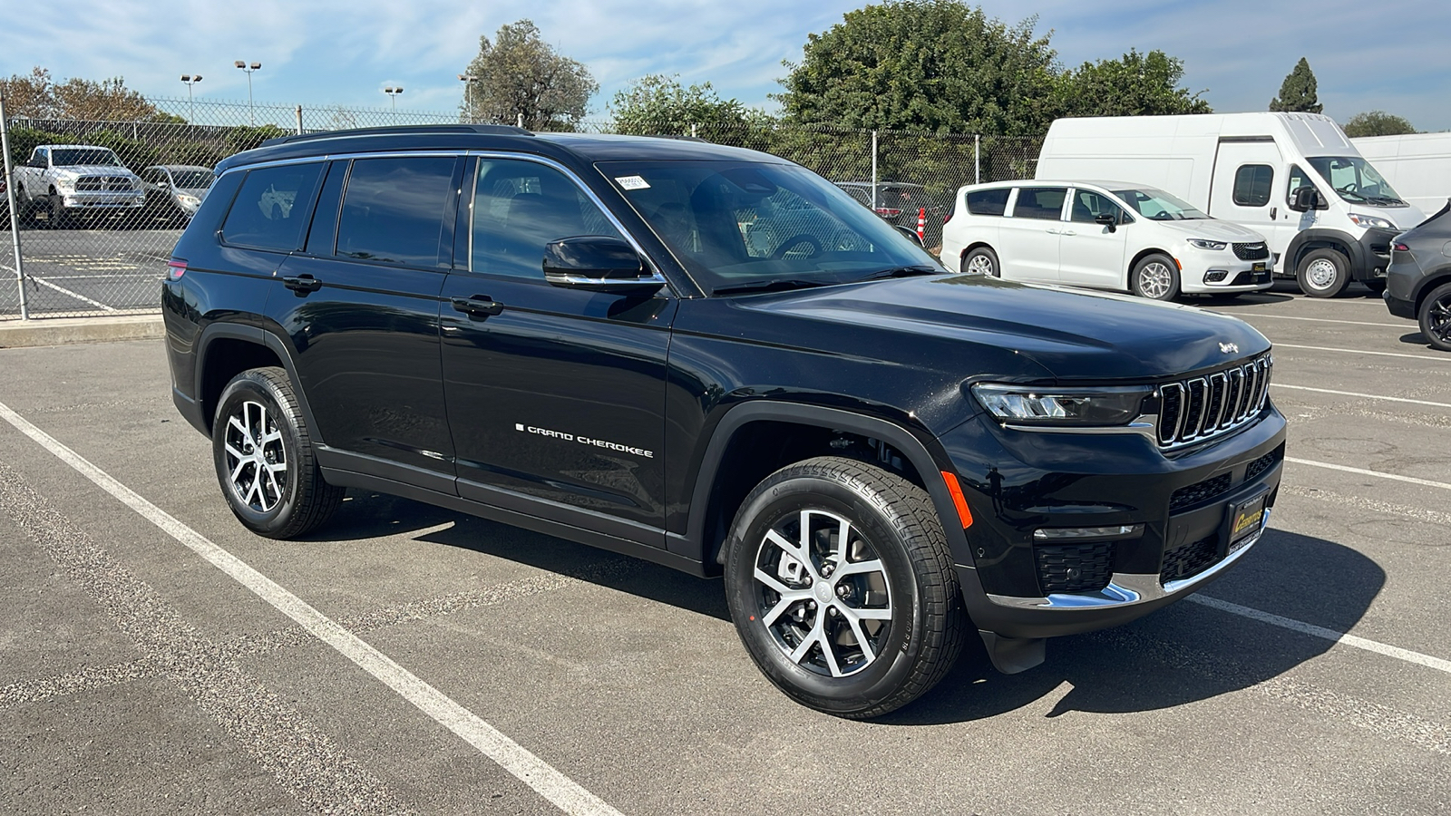 2025 Jeep Grand Cherokee L Limited 8