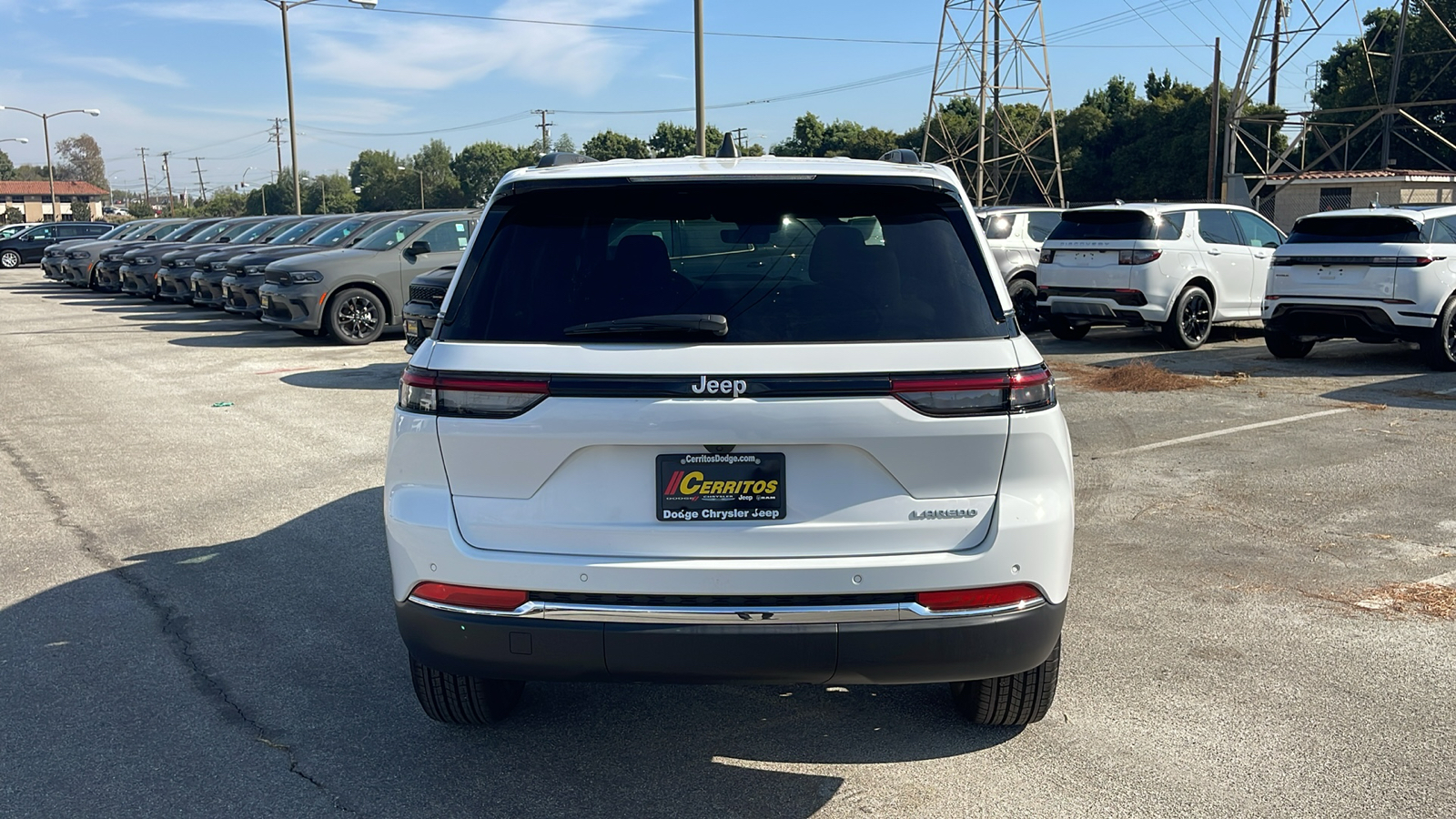 2025 Jeep Grand Cherokee Laredo X 5