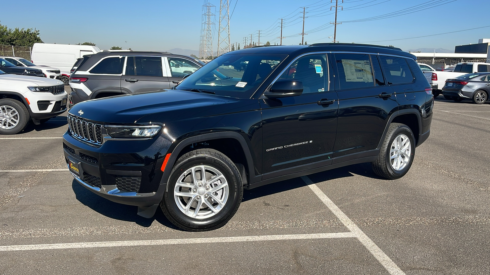 2025 Jeep Grand Cherokee L Laredo X 1