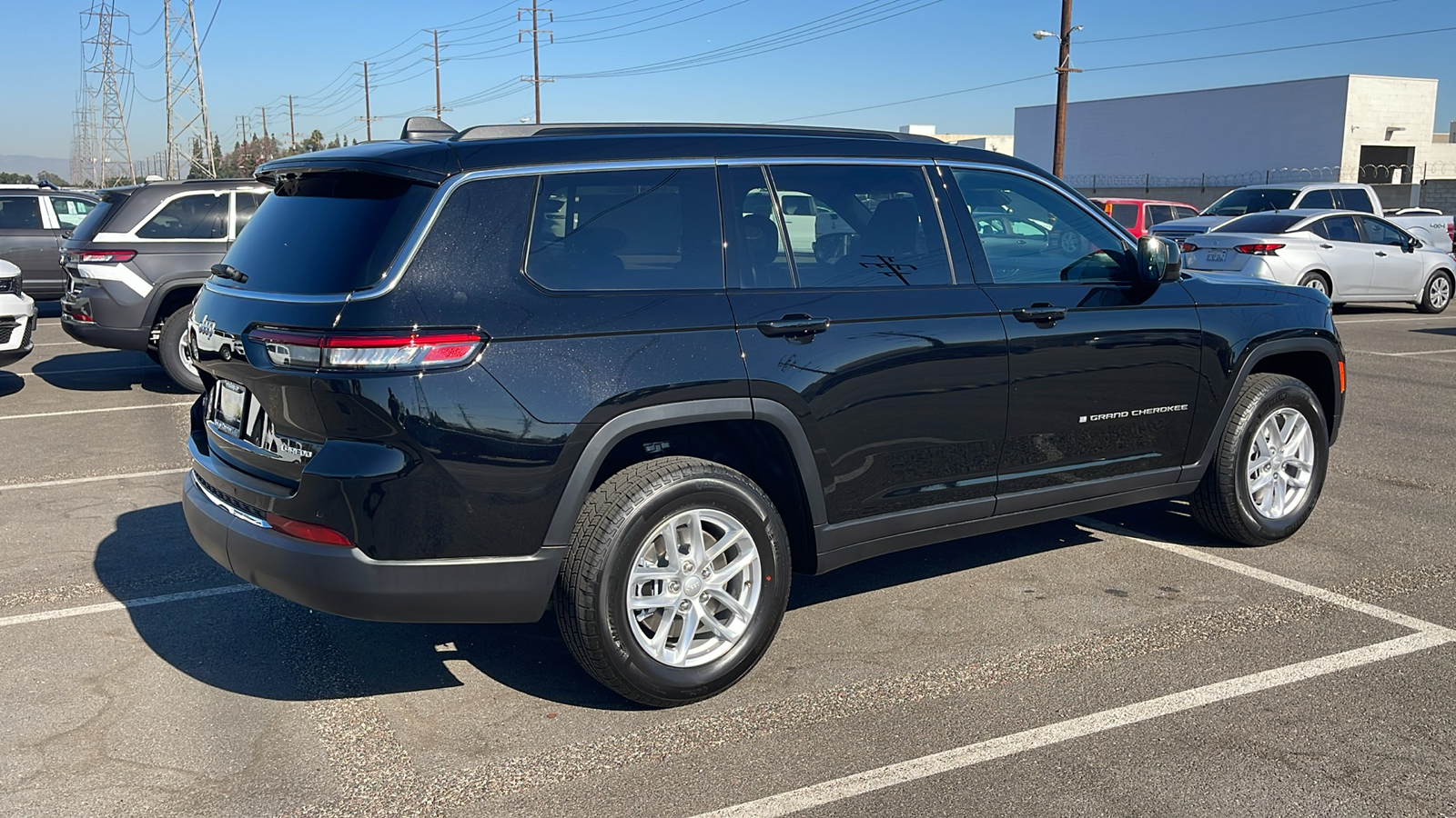 2025 Jeep Grand Cherokee L Laredo X 6