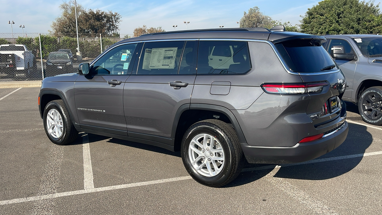 2025 Jeep Grand Cherokee L Laredo X 4