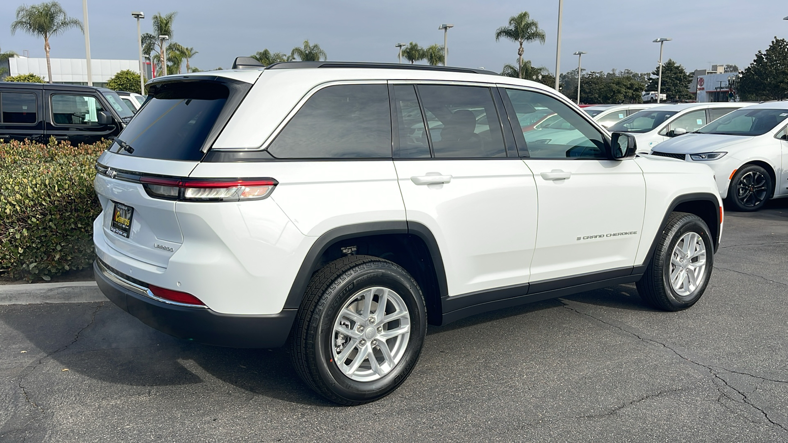 2025 Jeep Grand Cherokee  6