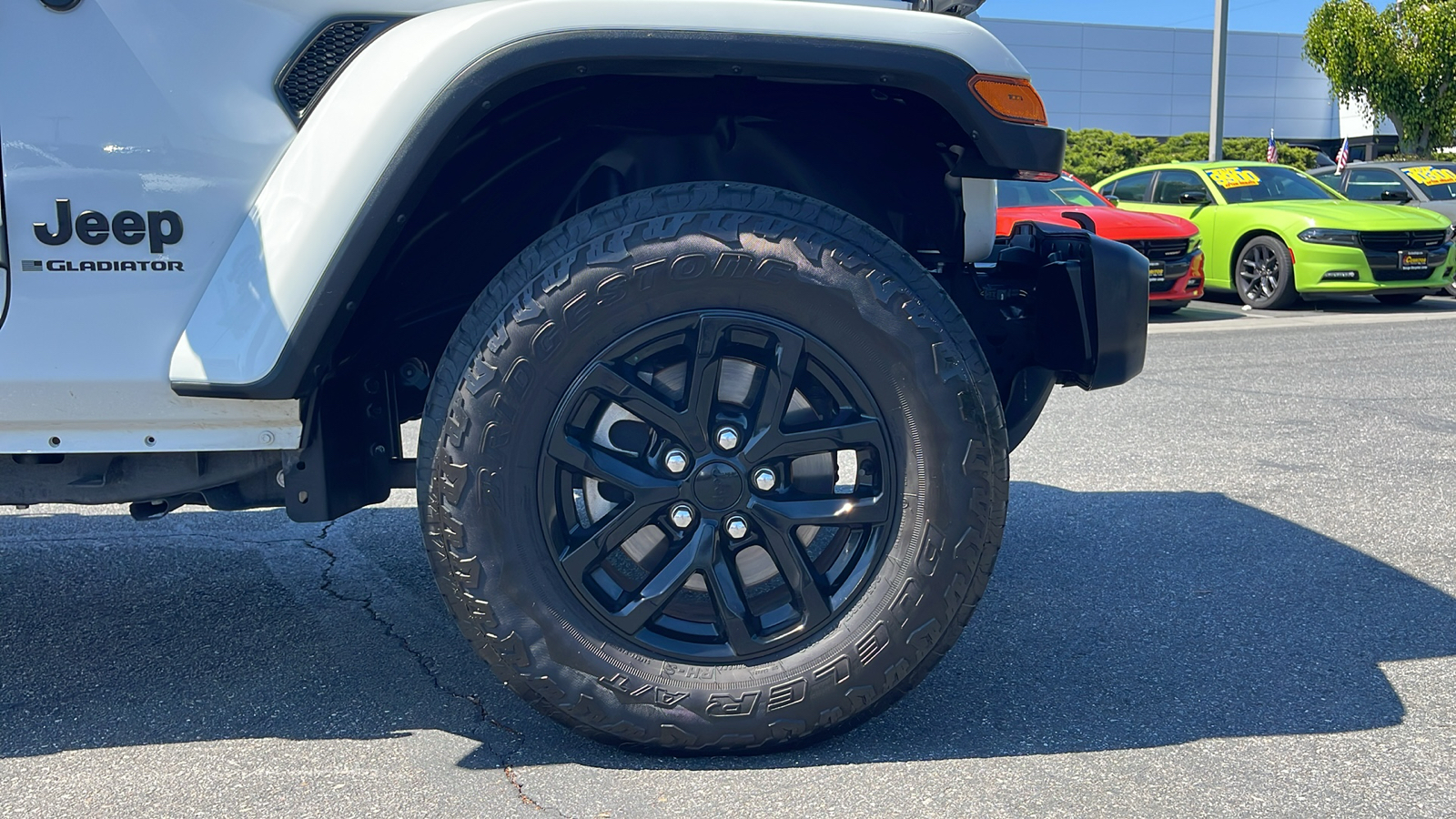 2023 Jeep Gladiator Sport S 27