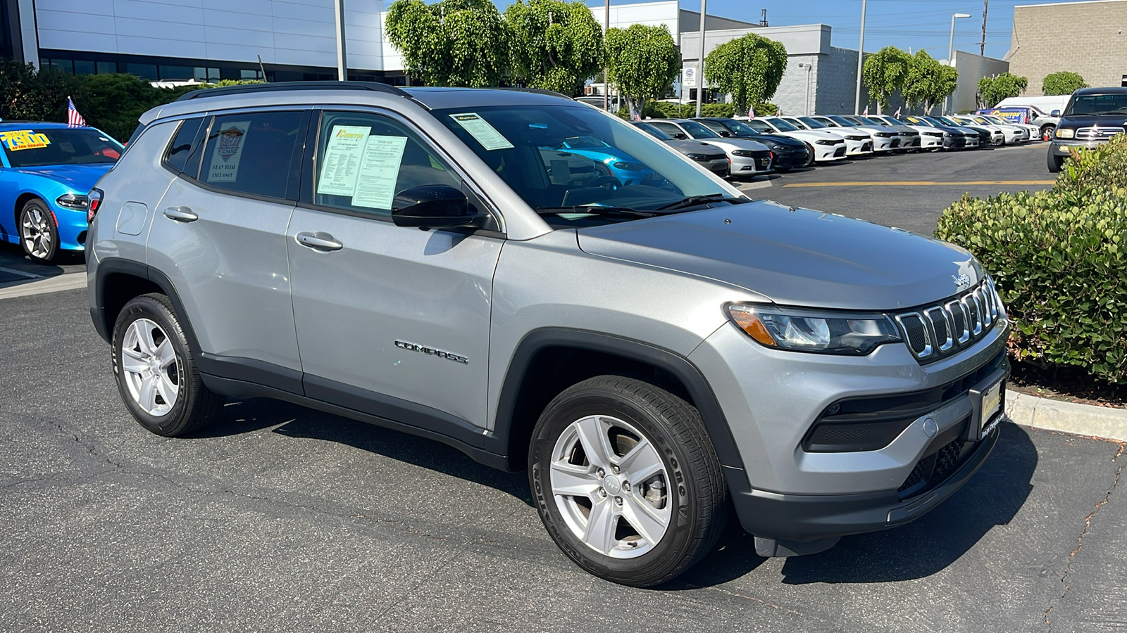 2022 Jeep Compass Latitude 8