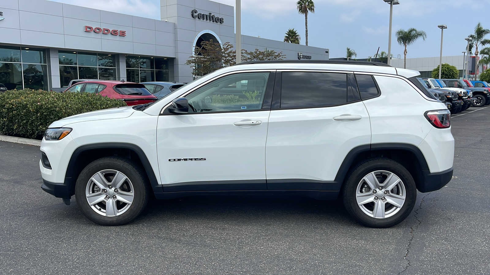 2022 Jeep Compass  3